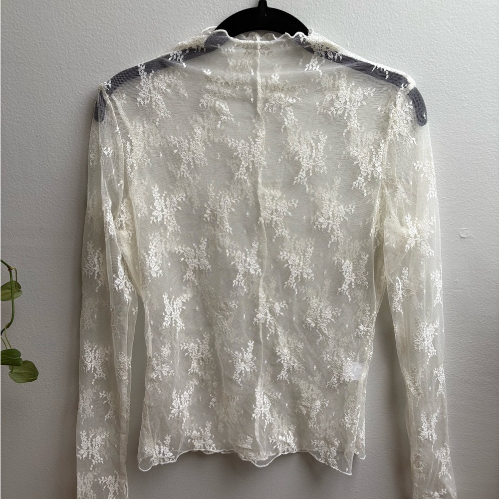 Lace/mesh long sleeve